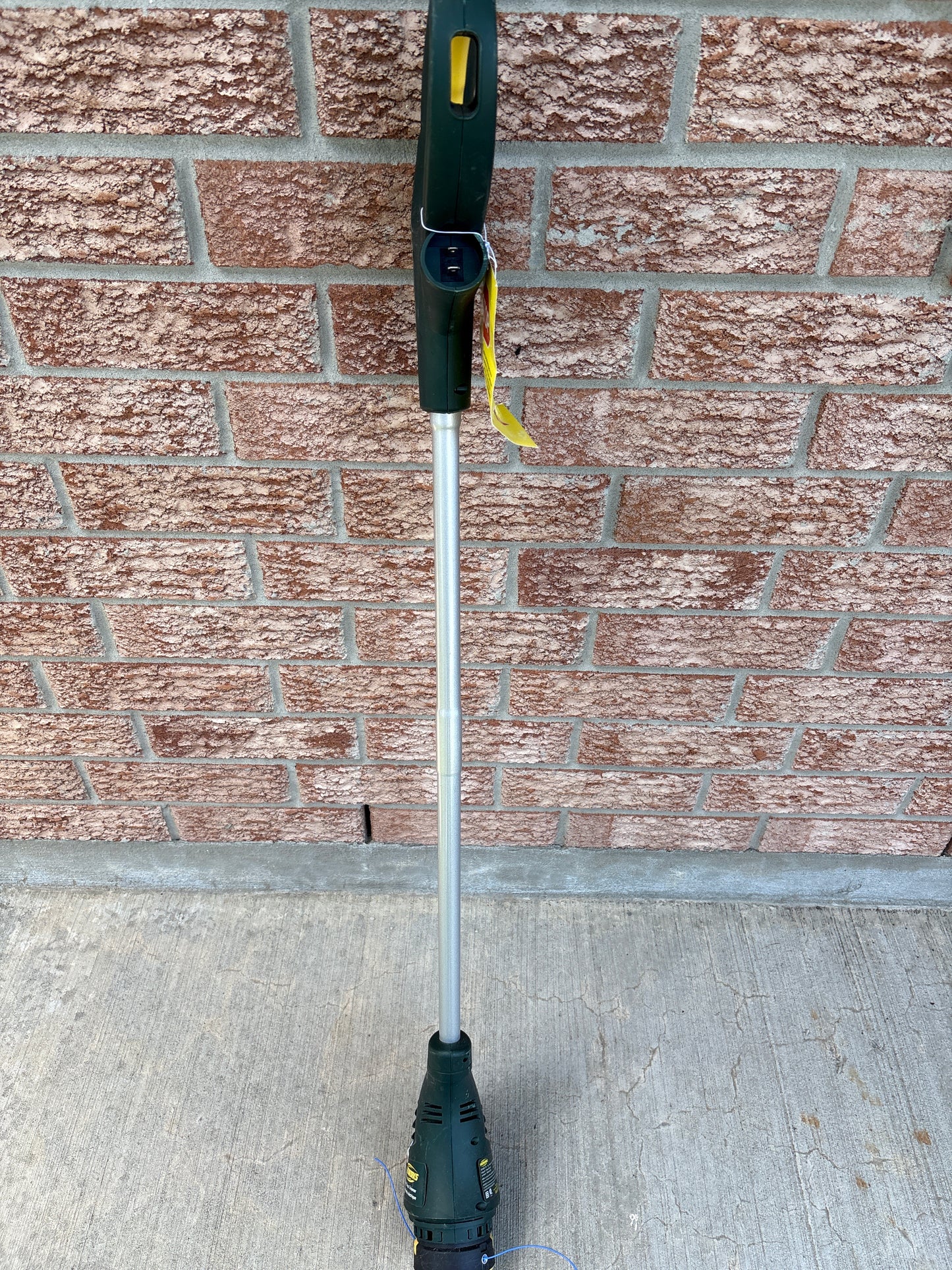 Yardworks Wiper Sniper