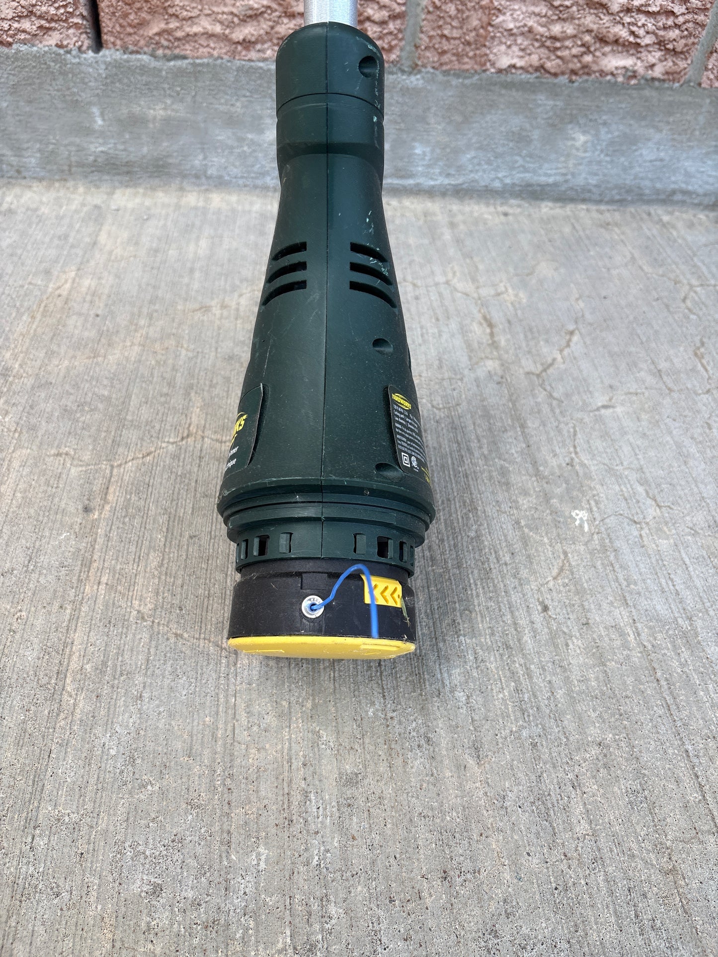 Yardworks Wiper Sniper
