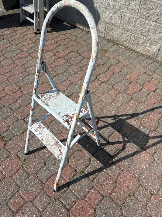 2-Step Steel Painting Ladder Rental