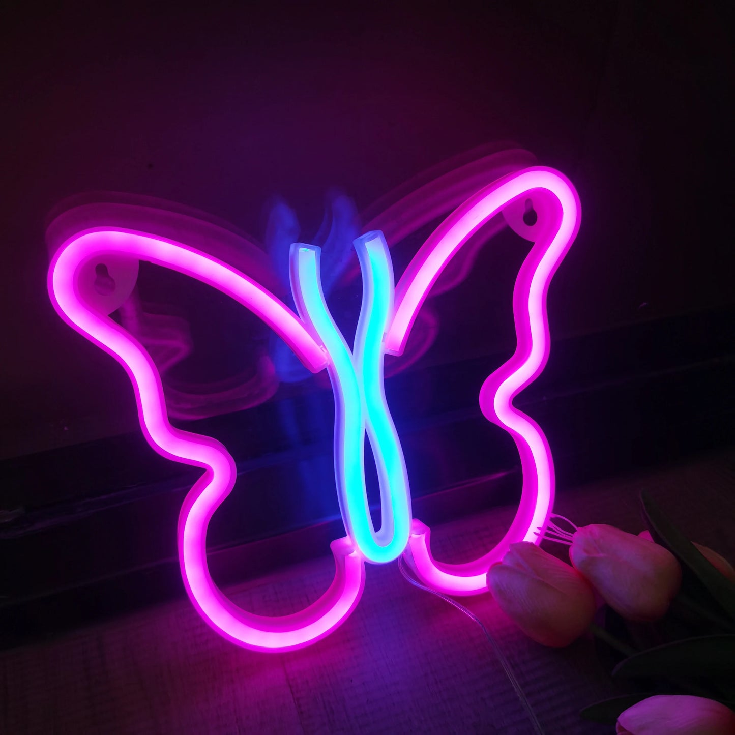 LED Neon Sign - USB & Battery Powered Glow Light for Bedroom, Gaming Room & Home Bar