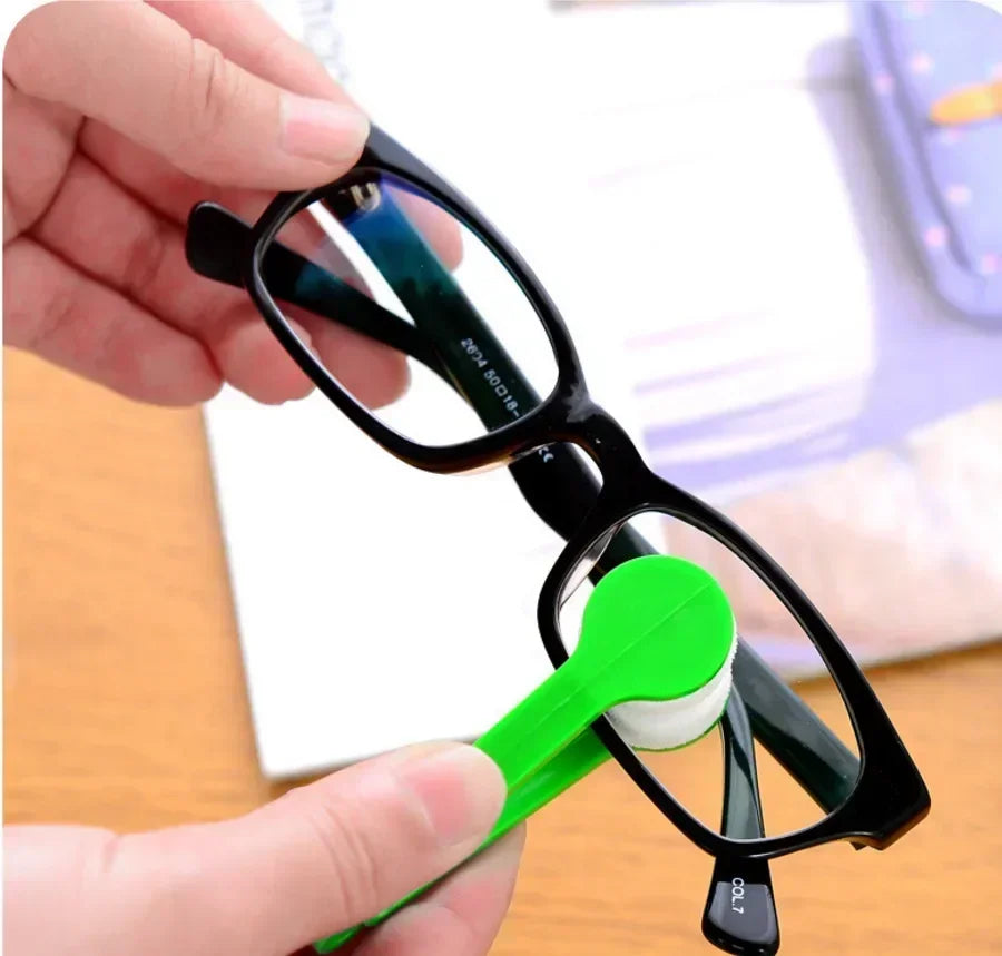 Microfibre Glasses Cleaning Brush – Streak-Free Lens Cleaner (Pack of 1, 5 or 10)